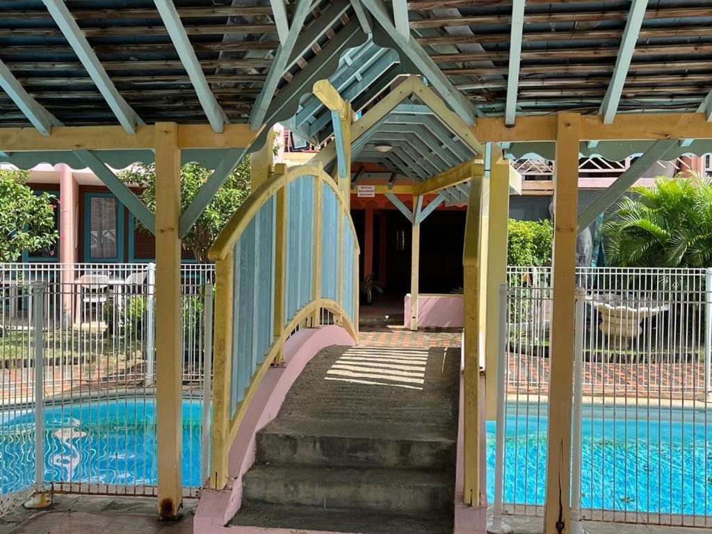 Residence Canouan 4312 Sainte-Anne Kültér fotó